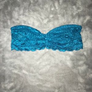 Adorable Blue Lace Free People Bandeau!